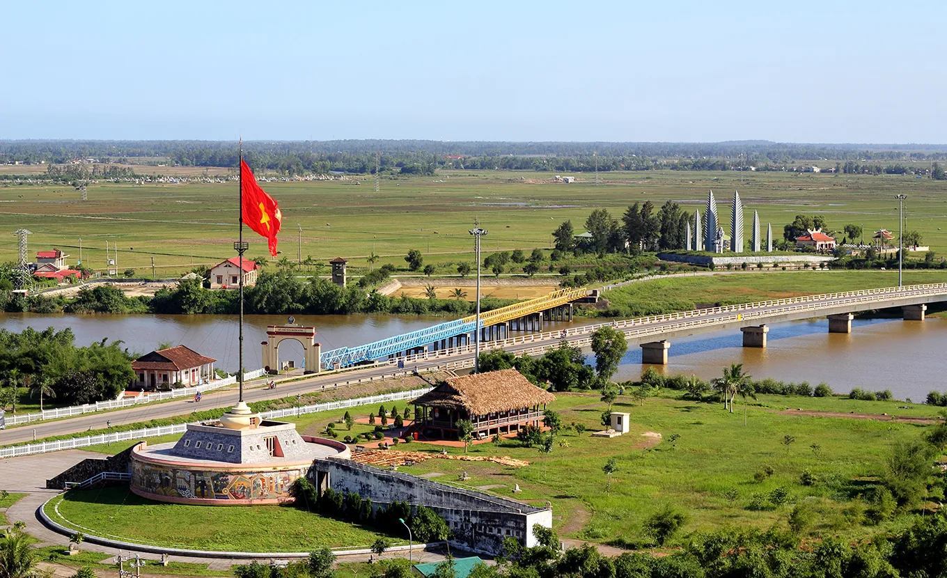 2-Day DMZ Heritage Cycling Tour: Hue to Quang Tri Adventure